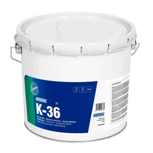 Okrúhla biela kovová nádoba s objemom 3 l, rukoväťou a zataveným vekom je označená modrozelenou etiketou s nápisom "K-36". Nachádza sa v nej KATEPAL Oy Bitúmenové lepidlo Katepal K-36, ideálne na lepenie strešných šindľov.