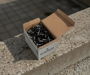 Skrutky s tesniacou EPDM podlozkou ku krytinam Metrotile